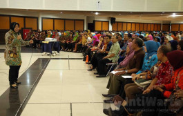 1.045 Guru Surabaya Naik Pangkat
