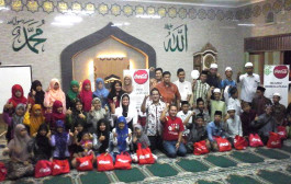 Coca Cola Berbagi Bersama Yatim Piatu