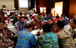 Bupati-Walikota Indonesia Minta Naik Gaji