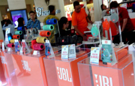 JBL Audio Bawa 6 Speaker Nirkabel Ke Surabaya