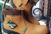 Sepatu Safety Produksi Kota Surabaya