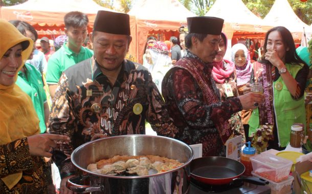 Festival Jajanan Sekolah Pecahkan Rekor Muri
